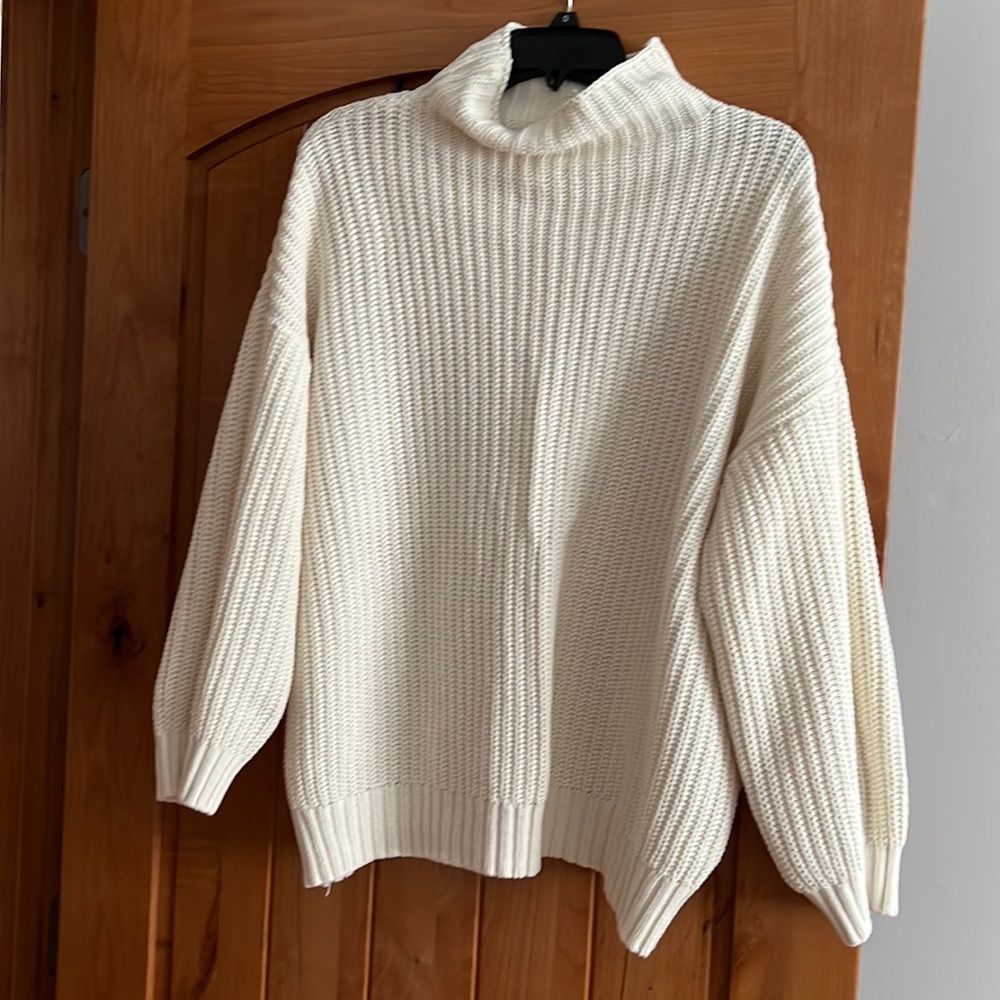 American Eagle oversized sweater